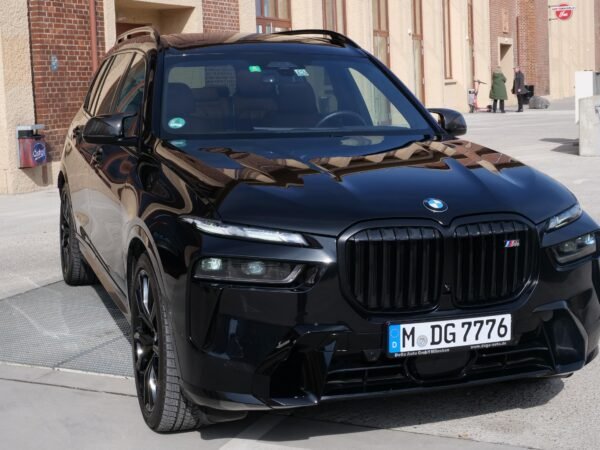 BMW X7 M60i