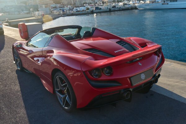 Ferrari F8 Spider - Image 5