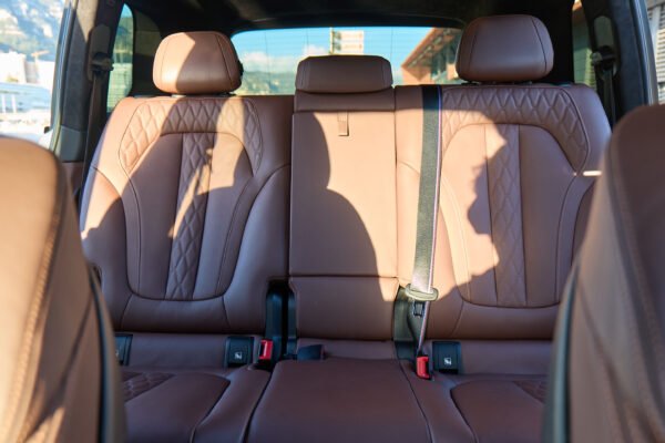 BMW X7 40d - Image 9