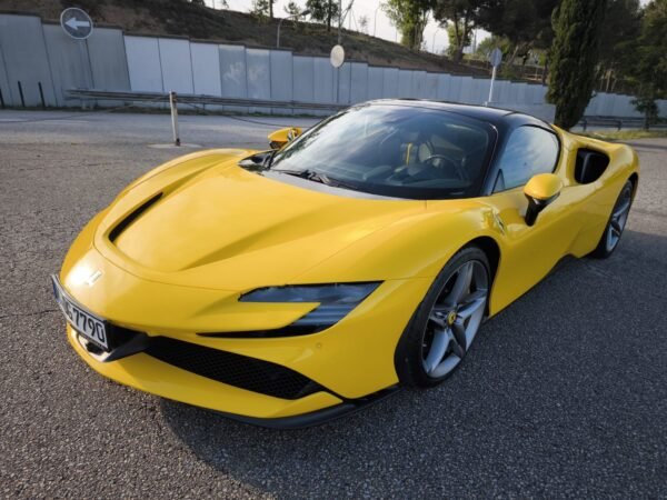 Ferrari SF90 Spider - Image 6
