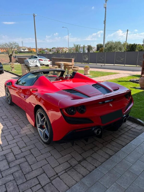 Ferrari F8 Spider - Image 3