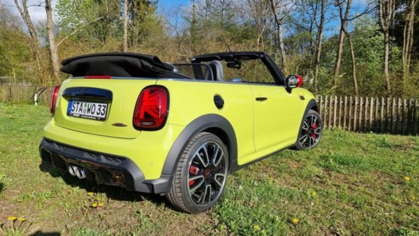 MINI John Cooper Works - Image 2