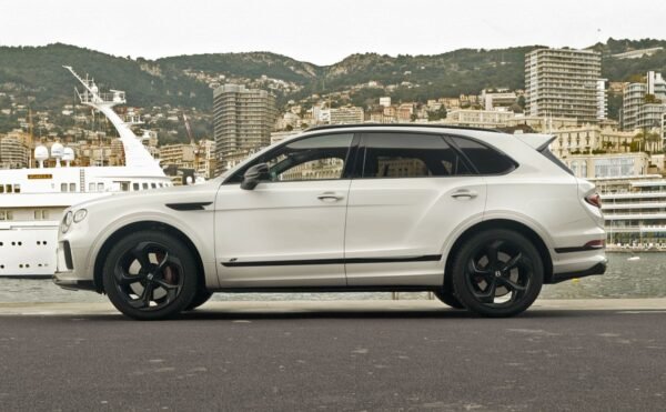 Bentley Bentayga - Image 4